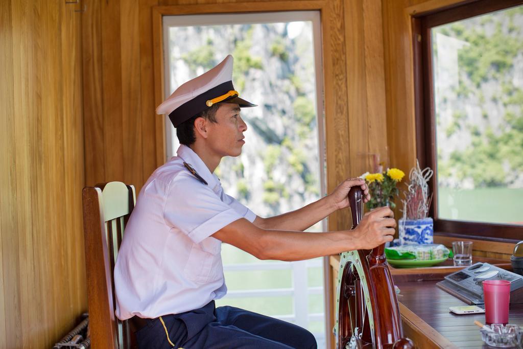 Hotel Secret Halong Cruise Ha Long Exterior foto