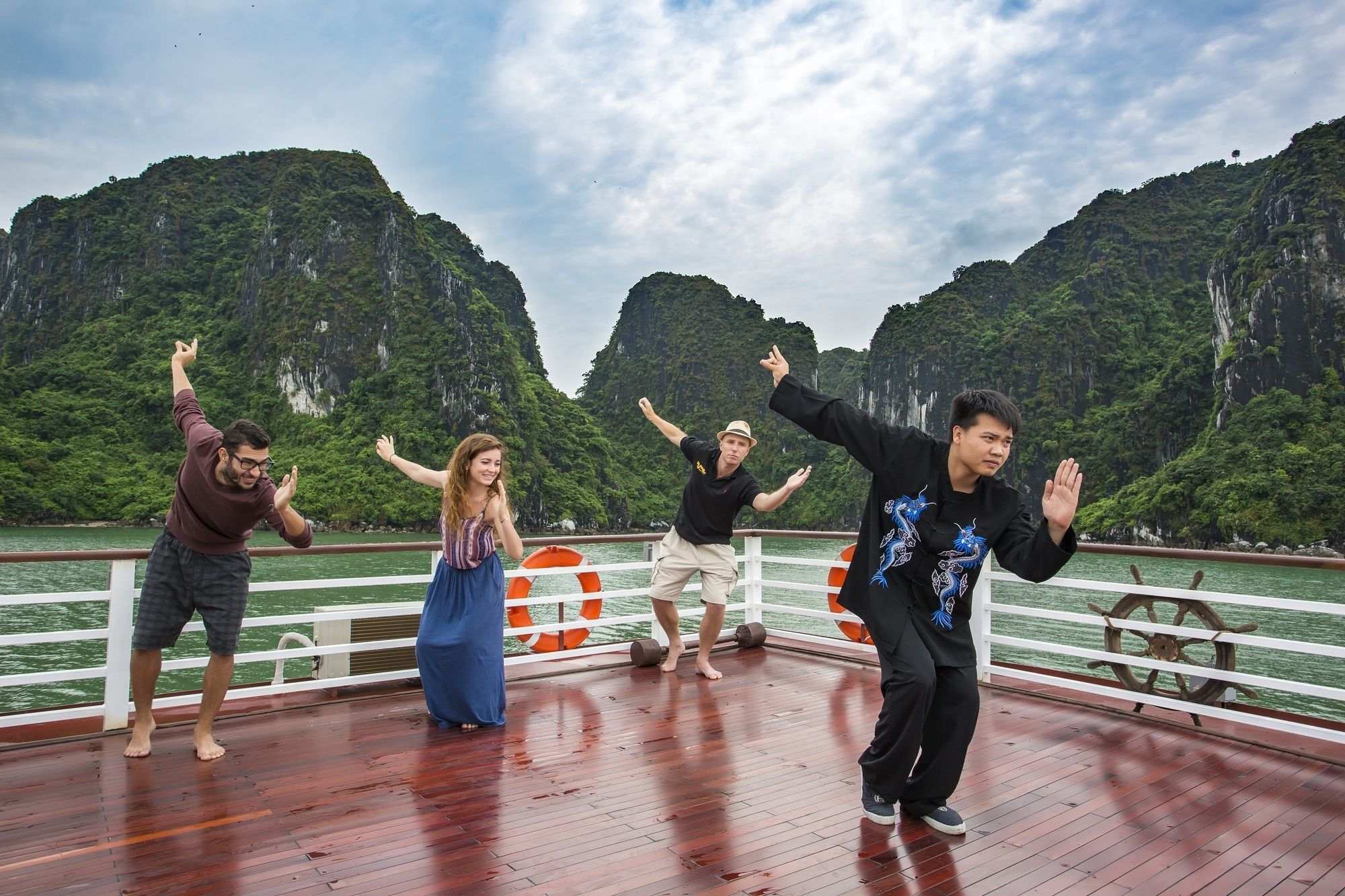Hotel Secret Halong Cruise Ha Long Exterior foto